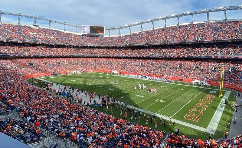 Limo and Party Bus Rental for Events at Empower Field at Mile High Denver